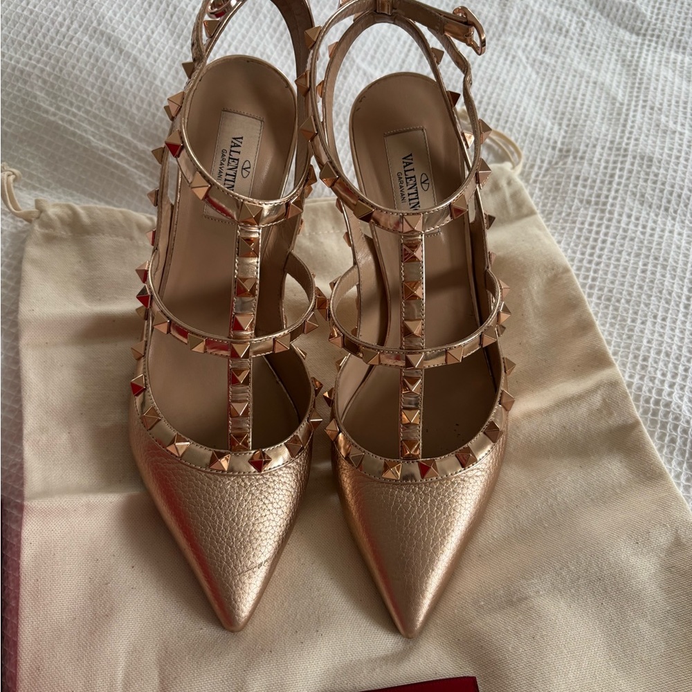 SOLD - DESIGNER Valentino Gold Studded Heels with Strappy Design - Picture 1 of 8